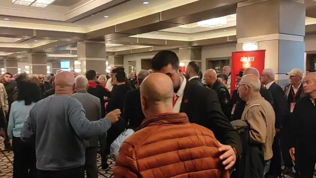 Zonguldak ta CHP kongresinde kavga: 2 yaralı 2
