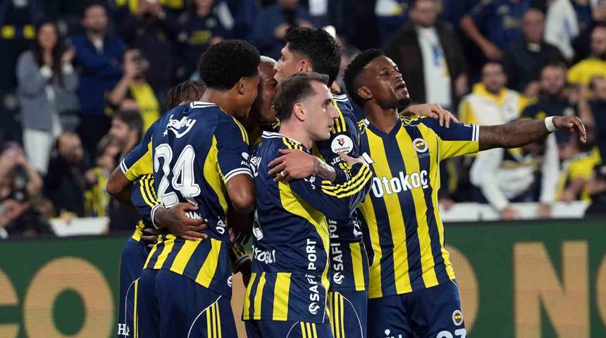 Fenerbahçe, Kadıköy'de hata yapmadı! Fatih Karagümrük karşısında 3 puan...