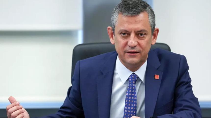 CHP lideri Özgür Özel'den KKTC'deki seçimler sonrası açıklama! "Kardeş partimiz CTP'nin liderini yürekten kutluyorum"