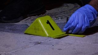 Malatya'da kaldırımda bulunan Kalaşnikof mermisi polisi alarma geçirdi