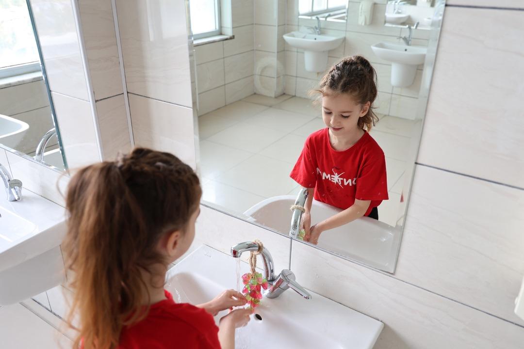 Çocuklara el yıkamayı sevdiren fikir: Meyve şeklinde sabun tasarladı 3