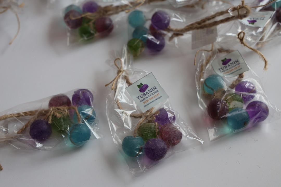 Çocuklara el yıkamayı sevdiren fikir: Meyve şeklinde sabun tasarladı 8