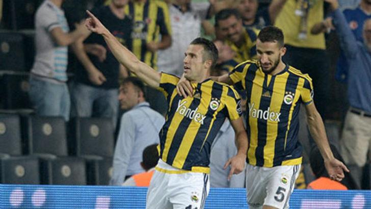 Van Persie bombası! 'Bize gel' G1