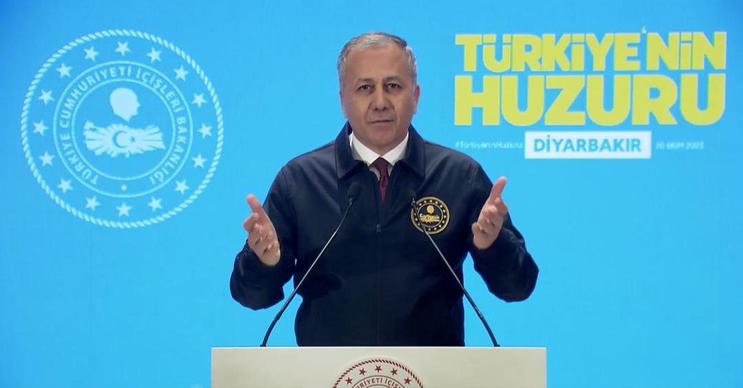 Bakan Yerlikaya dan sert tepki: "Hiç kimse polisimize  düşman  deme alçaklığına cüret edemez" 1