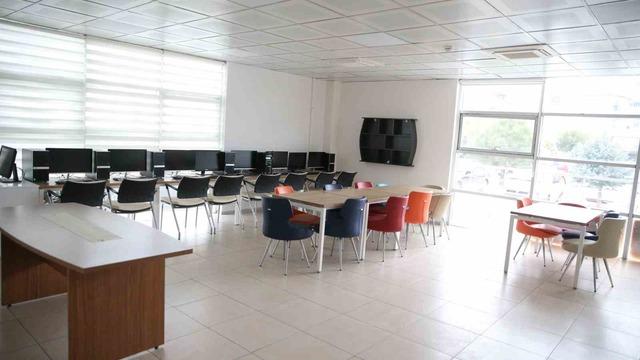 Niğde’de Gençlik Merkezleri faaliyetleri anlatıldı