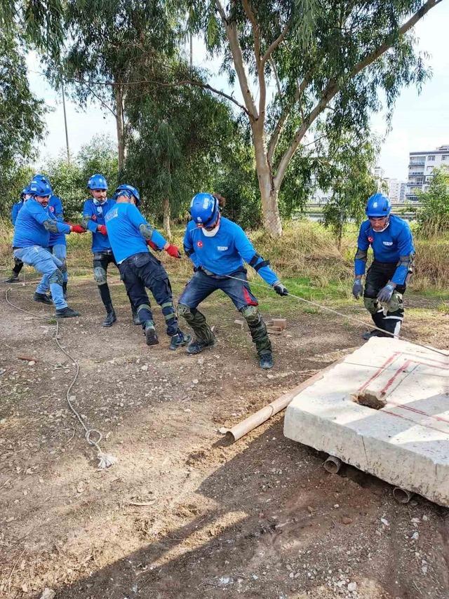 AFAD Aydın’dan gönüllülere afet farkındalık eğitimi 6