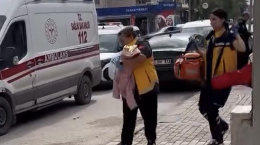 İzmir’de camii avlusunda bebek bulundu