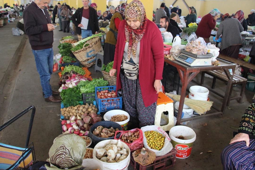 Rağbet çok! Kova kova toplayıp kilosunu 400 TL ye sattılar  Etle başa baş gider  3