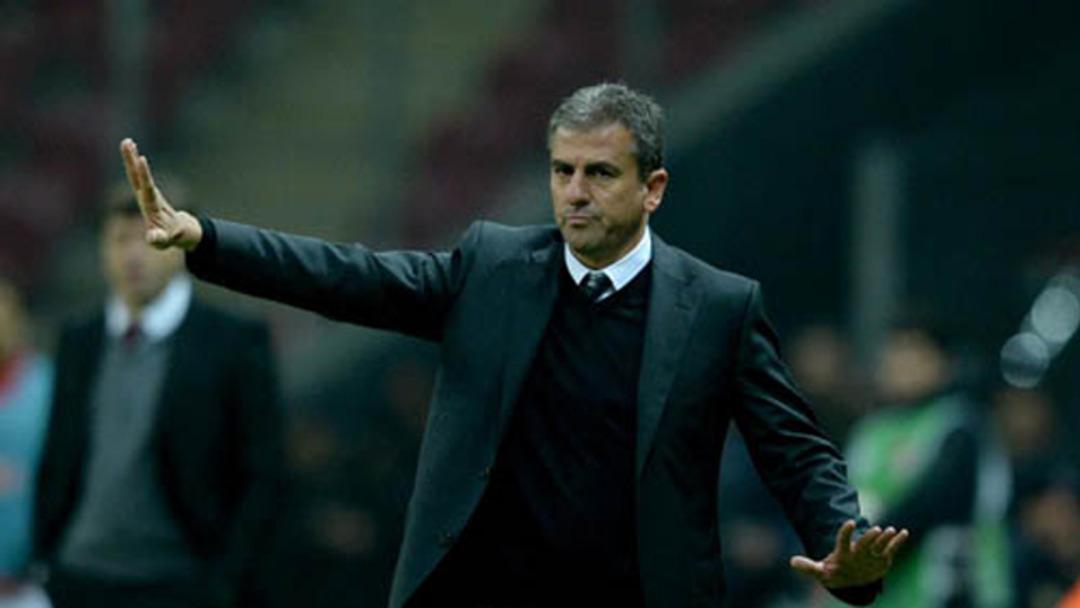 Hamzaoğlu 2 ismin biletini kesti!