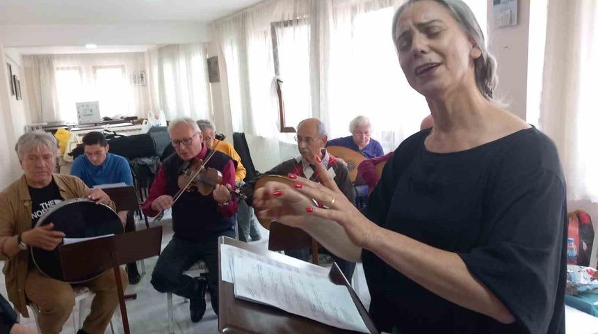 Eskişehir’de Türk Sanat Müziği Korosu kuruldu