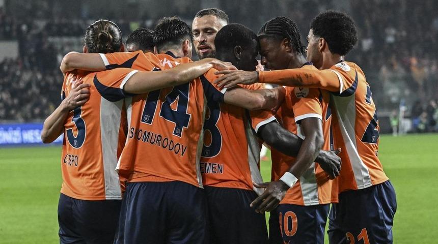 Başakşehir, S&uuml;per Lig&rsquo;de en k&ouml;t&uuml; sezon başlangıcını tekrarladı