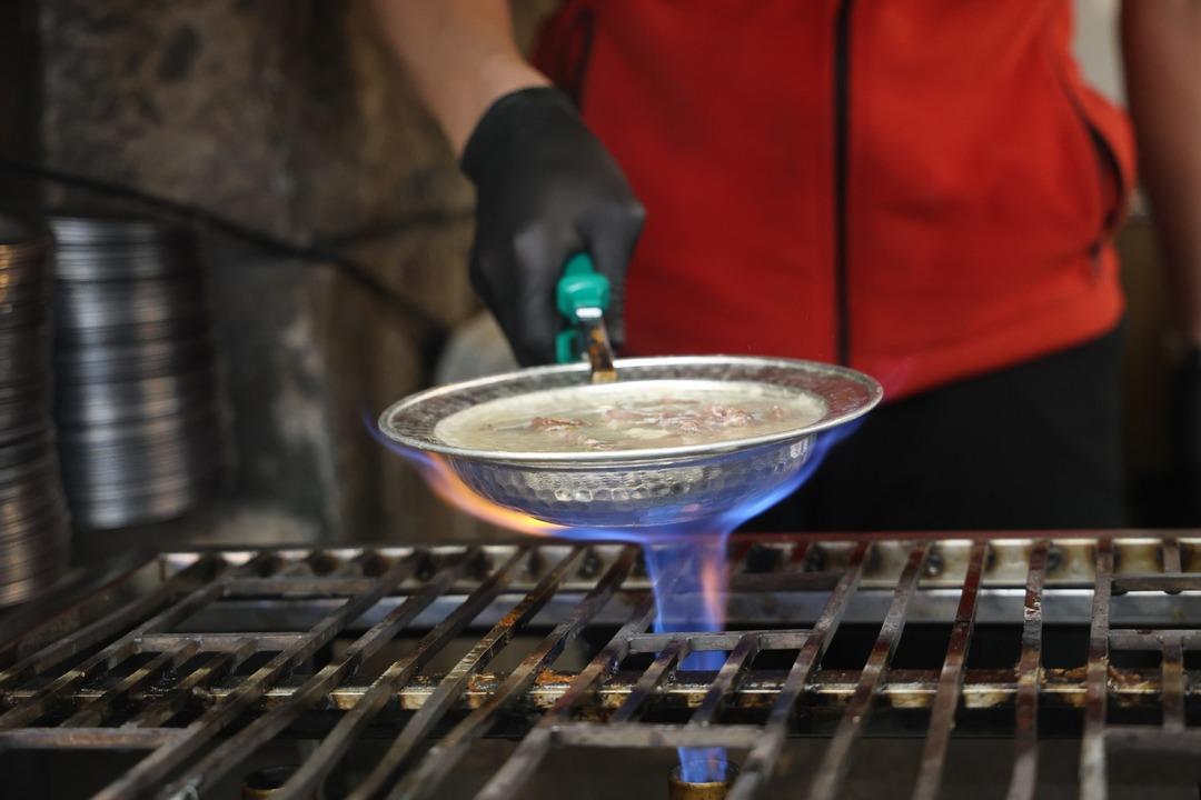 Soğuk kış günlerinde sıcak şifa dokunuşu: Çocukların dahi tükettiği kış çorbaları: "Kelle ve arabaşı" 2