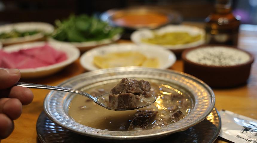 Soğuk kış günlerinde sıcak şifa dokunuşu: Çocukların dahi tükettiği kış çorbaları: "Kelle ve arabaşı"