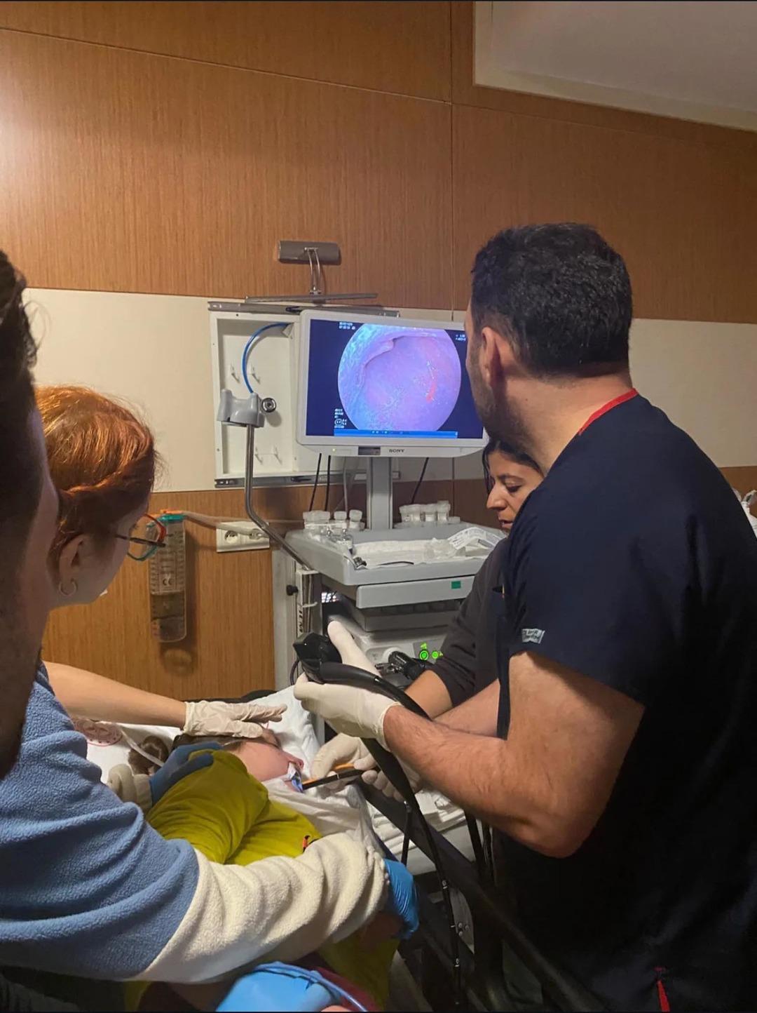 Zihinsel engelli kadının yemek borusuna ceviz kaçtı: Operasyonla çıkarıldı... 2