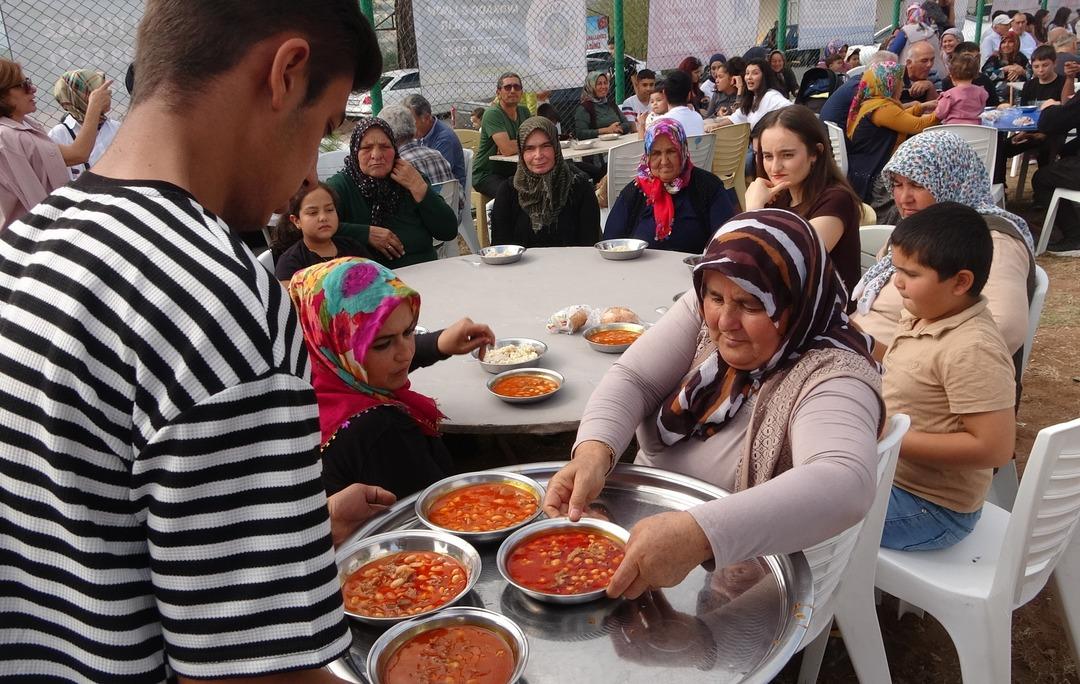 Torosların eteklerinde gastronomi şenliği: Yörük köyünde imece usulü yöresel yemeklerle lezzet dolu buluşma 2