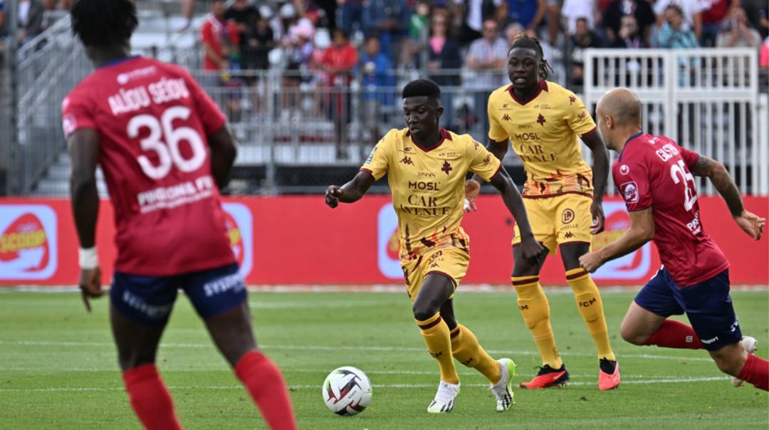 Galatasaray Şampiyonlar Ligi nde ilk 24 e kaldığı an Dursun Özbek ten hediye geliyor! Monaco dan 3. uçak kalkıyor... Lamine Camara 3