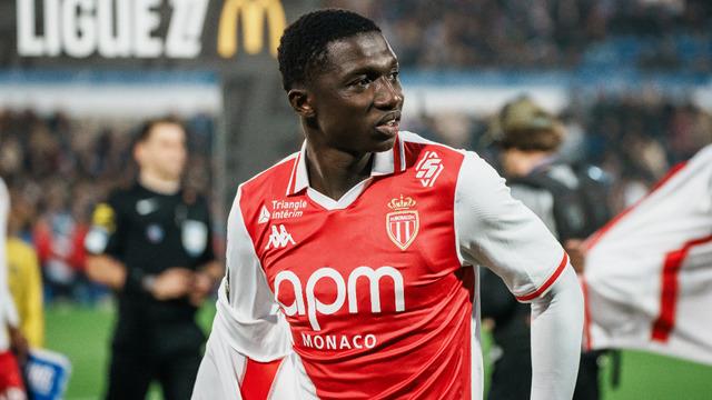 Galatasaray Şampiyonlar Ligi'nde ilk 24'e kaldığı an Dursun Özbek'ten hediye geliyor! Monaco'dan 3. uçak kalkıyor... Lamine Camara