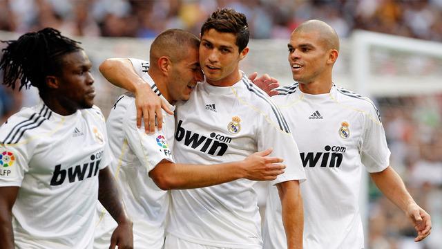 Yolu Kayseri Erciyes formasıyla Türkiye'den de geçen Real Madrid'li eski futbolcu Royston Drenthe felç geçirdi! Futbol dünyası şokta