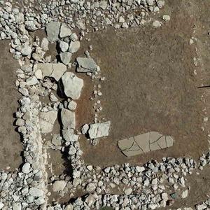 Çayönü tepesinde tarihin ilk musalla taşı