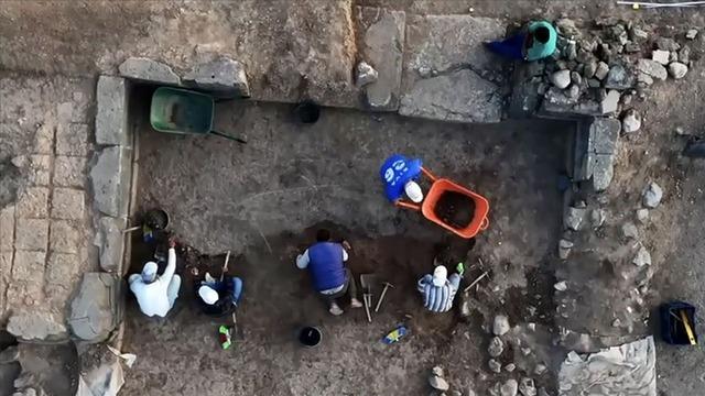 Yer: Hatay! 1500 yıllık çivi yazılı tabletler bulundu! Bakın üstünde neler yazıyor...