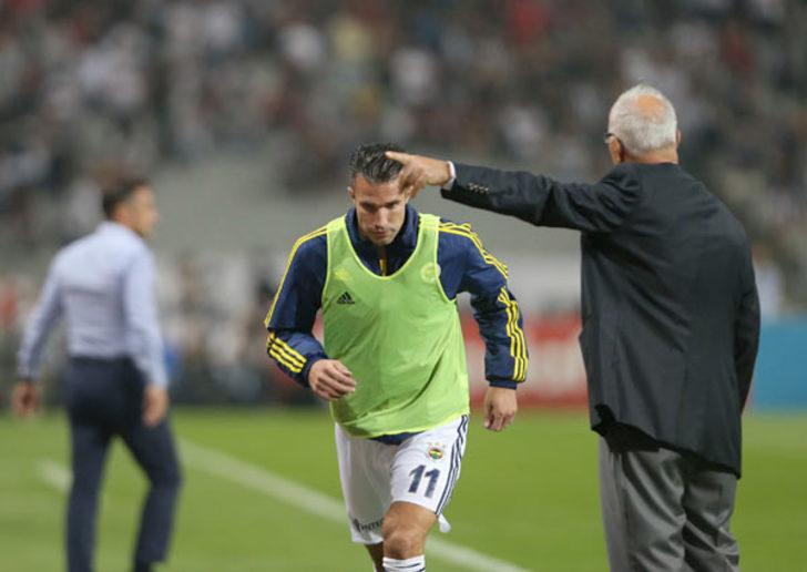 Sıradışı tartışma! Van Persie... G2