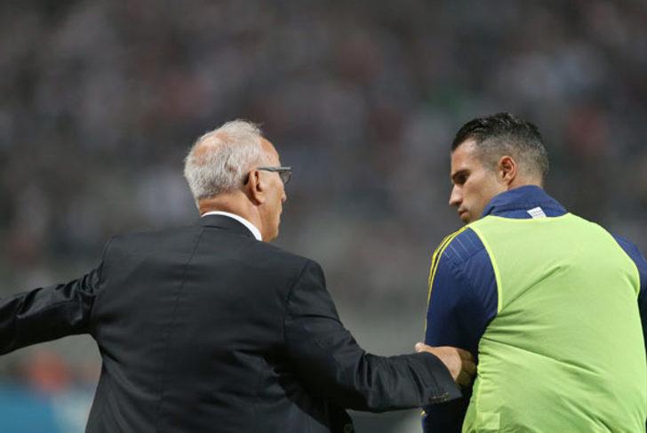 Sıradışı tartışma! Van Persie... G3