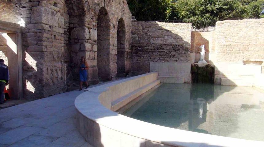 Stratonikeia antik kentindeki ‘Roma Hamamına’ ziyaretçi akını