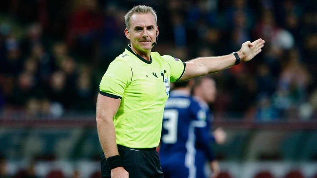 Fenerbahçe-Stuttgart maçının hakemi belli oldu! Karşılaşmayı daha önce Beşiktaş taraftrarını çıldırtan Danimarkalı Jakob Kehlet yönetecek 1