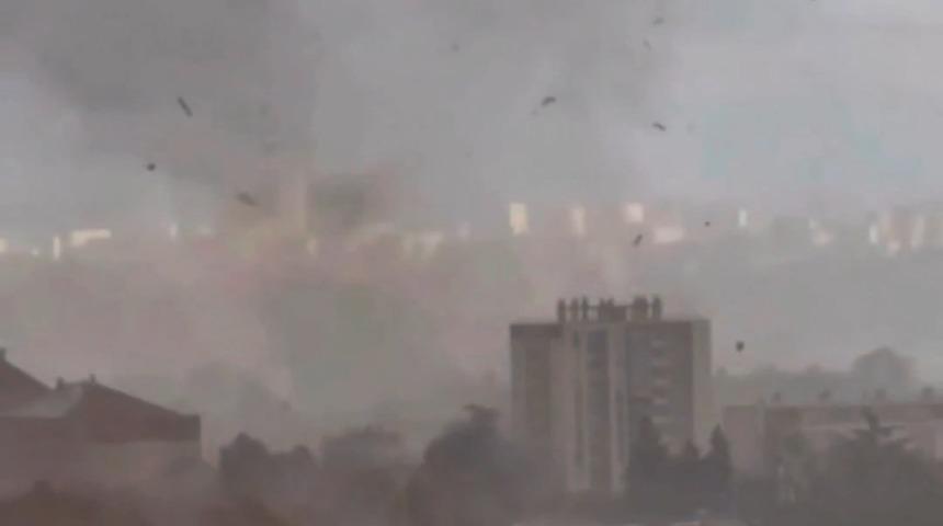 Fransa'da meydana gelen hortumda 1 kişi hayatını kaybetti