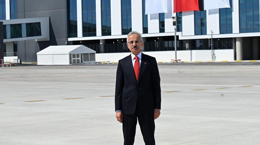 Bakan Uraloğlu: Yeni kulemiz Antalya'nın simgelerinden biri olacak