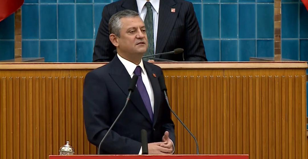 Son dakika | Eski İYİ Partili Ümit Dikbayır CHP de! Özgür Özel den Cumhurbaşkanı Erdoğan a "Gel de savun" daveti 2