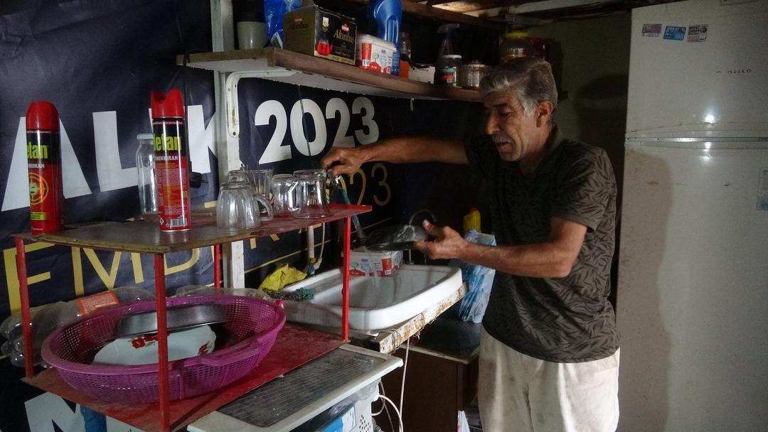 Arkadaşına yaptığı iyilik hayatını altüst etti!  2