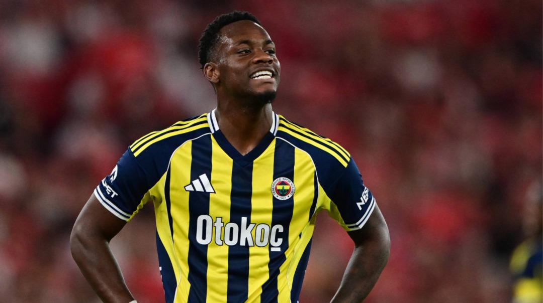 B&uuml;y&uuml;k umutlarla gelmişti, devre arası gidiyor! Fenerbah&ccedil;e de erken veda... 2 isim yolcu 1