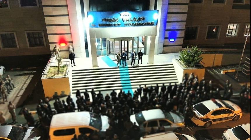 Bitlis merkezli 7 ildeki tefecilik operasyonunda 4 tutuklama