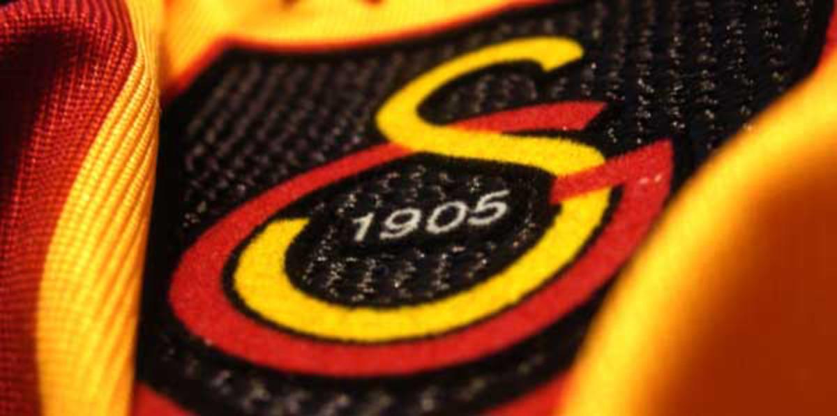 Galatasaray'dan &ccedil;ifte bomba! Ocak'ta...