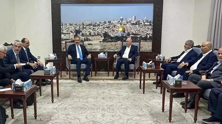 Dışişleri Bakanı Fidan ve MİT Başkanı Kalın, Hamas'la Doha'da bir araya geldi