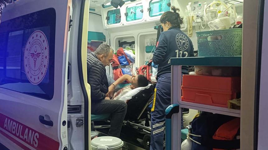 Yer: Manisa! Dayı-yeğen bıçaklı kavgada birbirlerini yaraladı