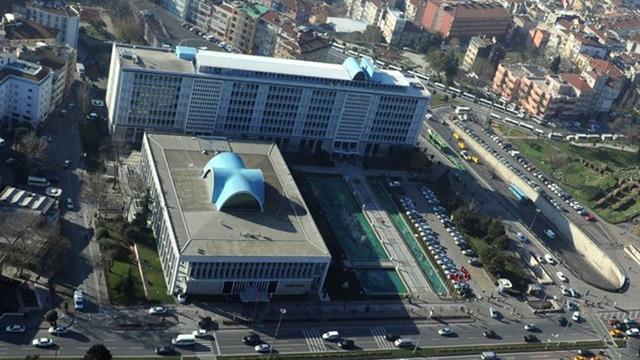 İBB soruşturmasında yeni gelişme! 200'ün üzerinde kişi ifadeye çağrıldı