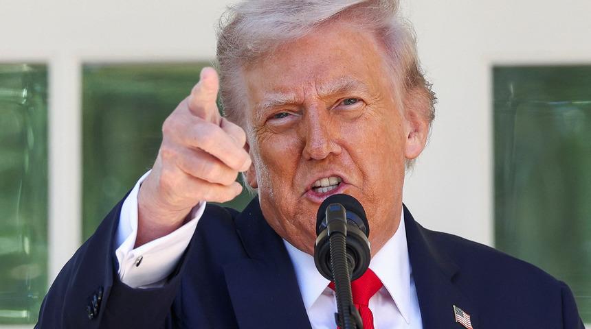 ABD Başkanı Trump'tan Çin kararı: "1 Kasım itibariyle yüzde 155 gümrük vergisi ödeyecekler"