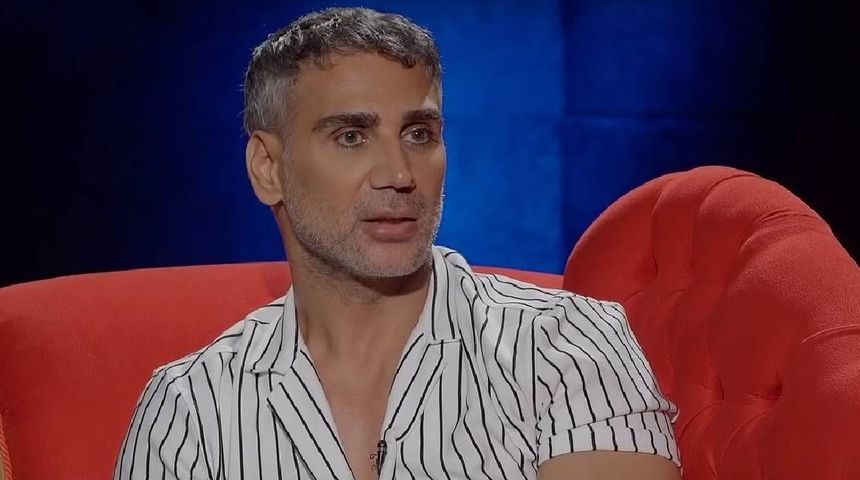 Şarkıcı Doğuş ve eşi Hoşkedem Hidayetkızı'nın aşk pozu fena dile düştü! 