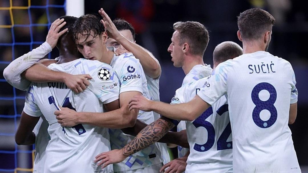 Hakan Çalhanoğlu da boş geçmedi! Inter Şampiyonlar Ligi nde Galatasaray ın rakibine gol oldu yağdı  2