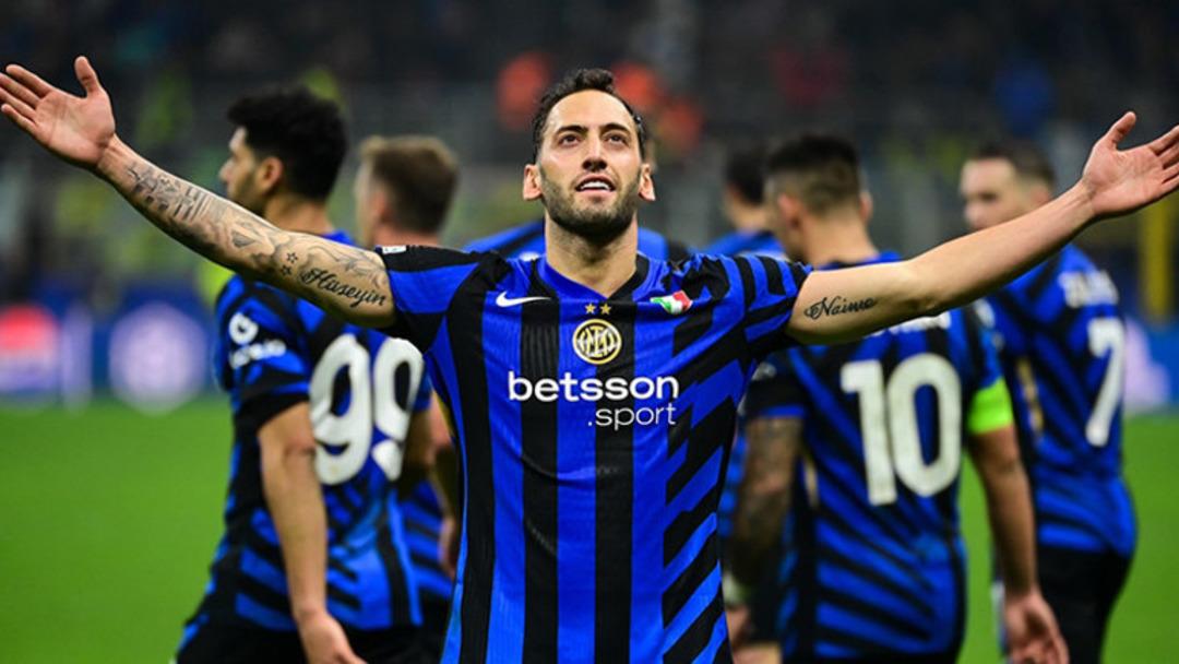 Hakan Çalhanoğlu da boş geçmedi! Inter Şampiyonlar Ligi nde Galatasaray ın rakibine gol oldu yağdı  1