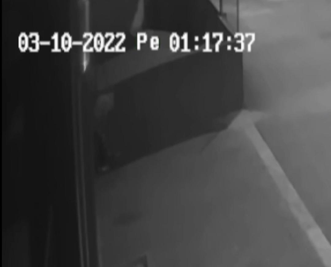 İç çamaşırındaki iğrenç detay hırsızı ele verdi! Mideniz bulanacak 1