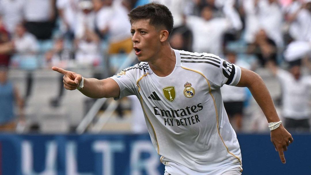 Real Madrid de Arda Güler kararı soyunma odasını karıştırdı! Xabi Alonso ne yapacağını şaşırdı 1