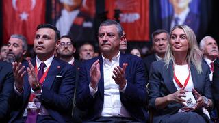 Bir hamle daha geldi:  Lütfü Savaş, CHP il kongreleri seçimlerinin iptalini istedi