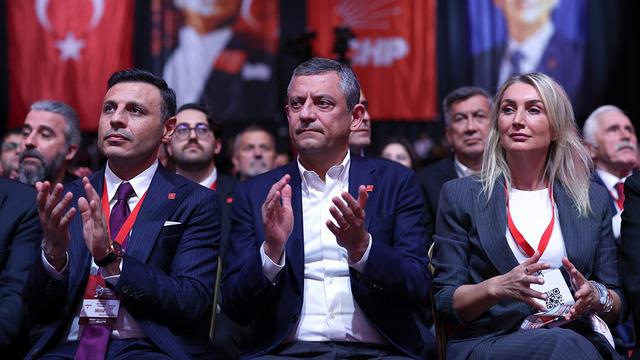 Bir hamle daha geldi:  Lütfü Savaş, CHP il kongreleri seçimlerinin iptalini istedi