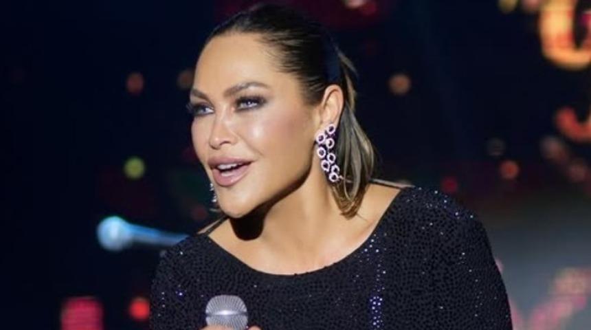 H&uuml;lya Avşar yeni projesi i&ccedil;in imaj tazeledi! Son g&ouml;r&uuml;nt&uuml;s&uuml; g&uuml;ndemde