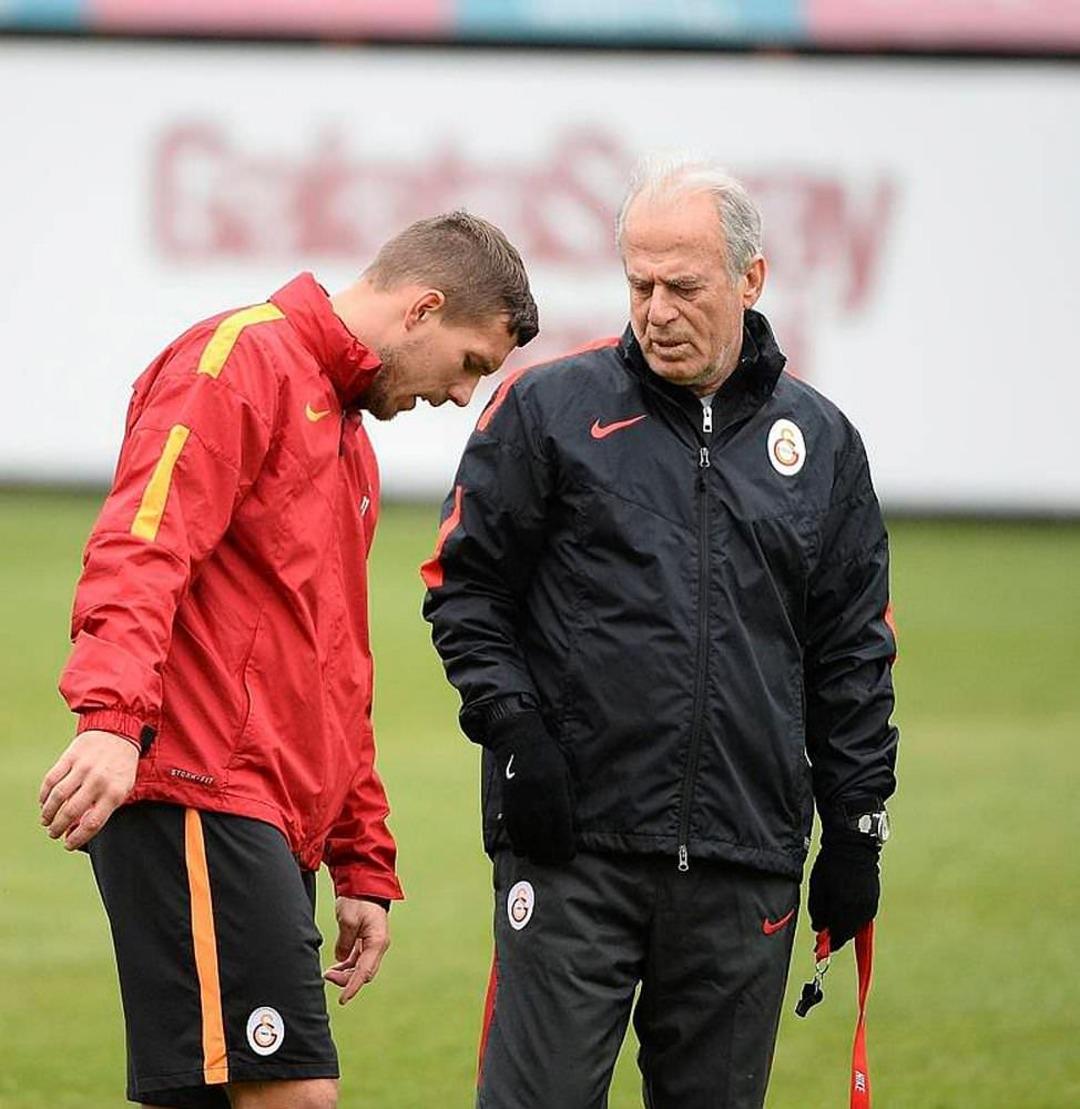 Galatasaray'da 4 b&ouml;lgeye 4 aday!