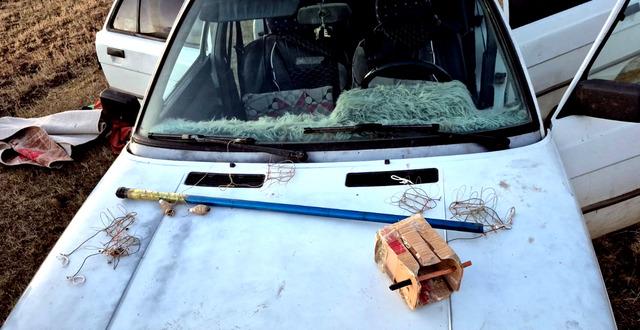 Kars ta kızıl şahin avlayan 2 kişiye yüz binlerce liralık ceza! 1