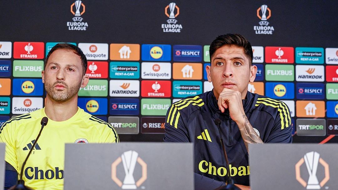 Fenerbah&ccedil;e de Domenico Tedesco dan &ccedil;arpıcı Jhon Duran a&ccedil;ıklaması! Stuttgart ma&ccedil;ı &ouml;ncesi sakatlığı hakkında konuştu... 1